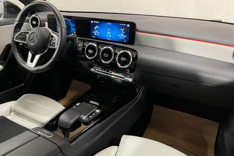 Mercedes-Benz A din 2020 cu 118.663 km - oferta MER144478 - foto 9