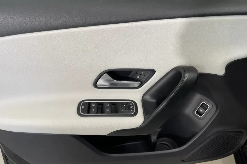 Mercedes-Benz A din 2020 cu 118.663 km - oferta MER144478 - foto 24