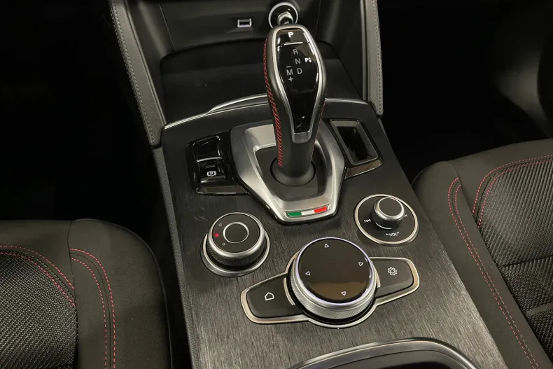 Alfa Romeo Stelvio din 2021 cu 134.053 km - oferta ALF144479 - foto 20