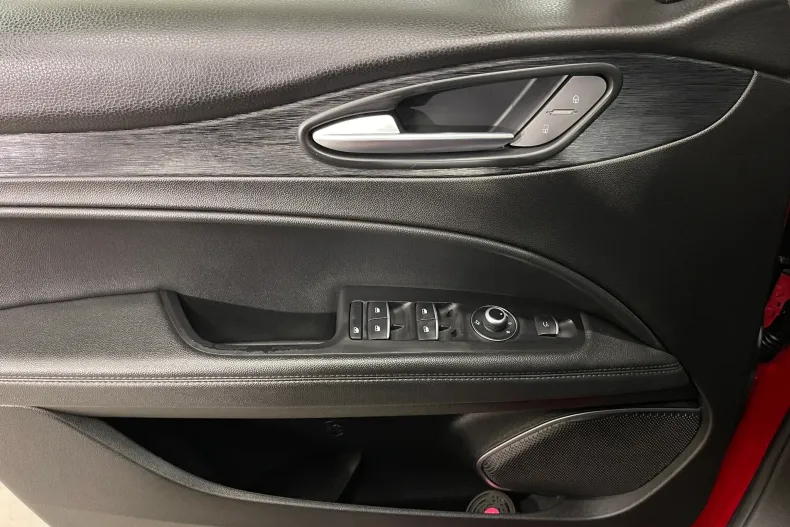 Alfa Romeo Stelvio din 2021 cu 134.053 km - oferta ALF144479 - foto 23