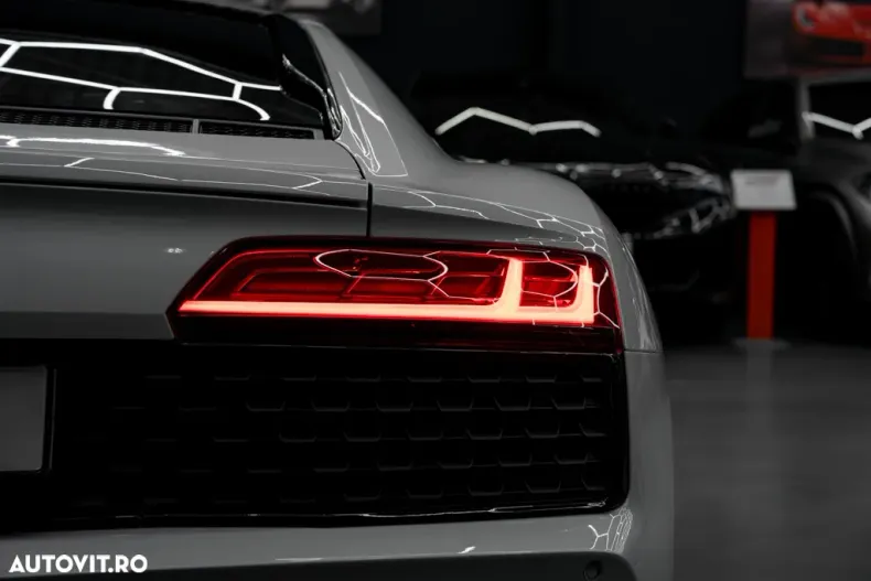 Audi R8 din 2024 cu 21.500 km - oferta AUD144493 - foto 6