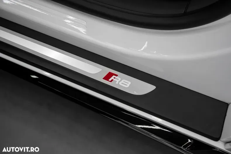 Audi R8 din 2024 cu 21.500 km - oferta AUD144493 - foto 26