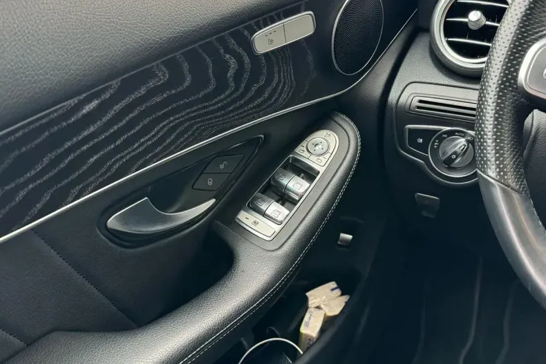 Mercedes-Benz GLC din 2019 cu 108.212 km - oferta MER144504 - foto 9