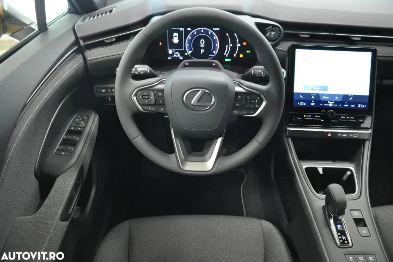 Lexus LBX din 2025 cu 10 km - oferta LEX144505 - foto 12