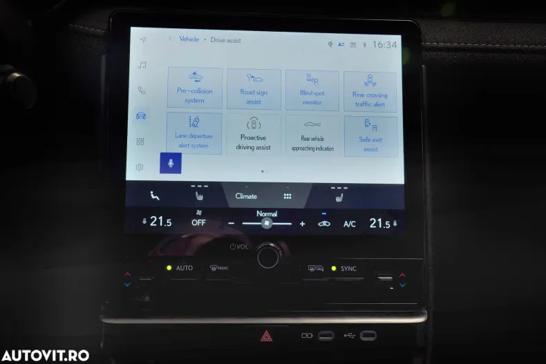 Lexus LBX din 2025 cu 10 km - oferta LEX144505 - foto 13