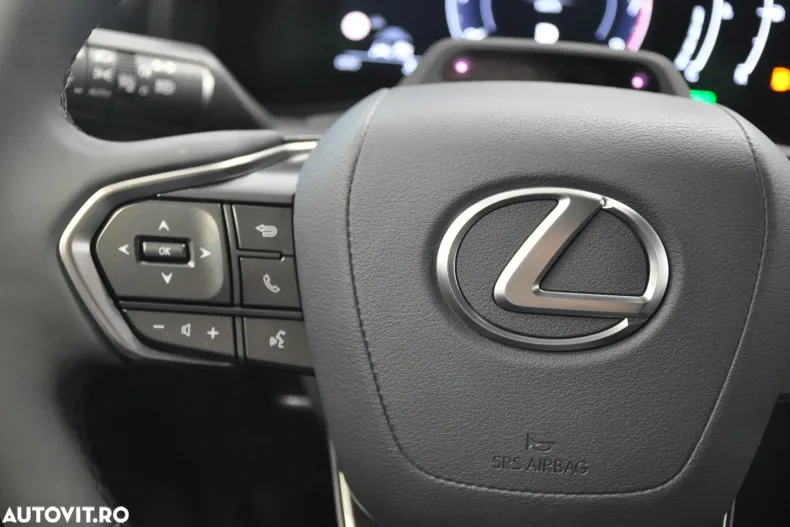 Lexus LBX din 2025 cu 10 km - oferta LEX144505 - foto 17