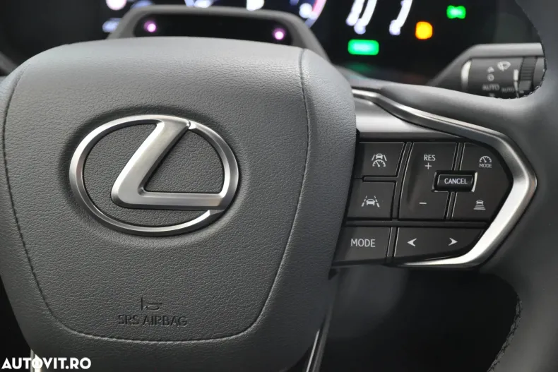 Lexus LBX din 2025 cu 10 km - oferta LEX144505 - foto 18