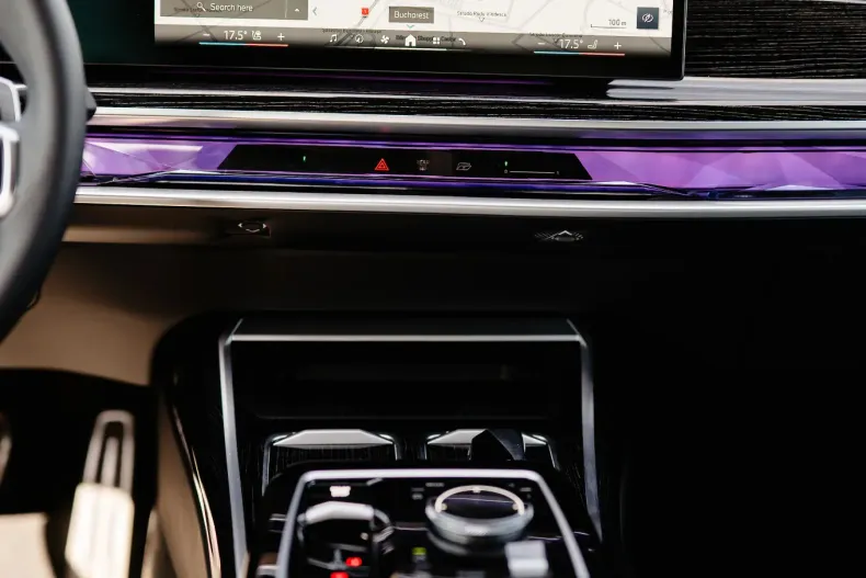 BMW Seria 7 din 2024 cu 44.800 km - oferta BMW144509 - foto 25