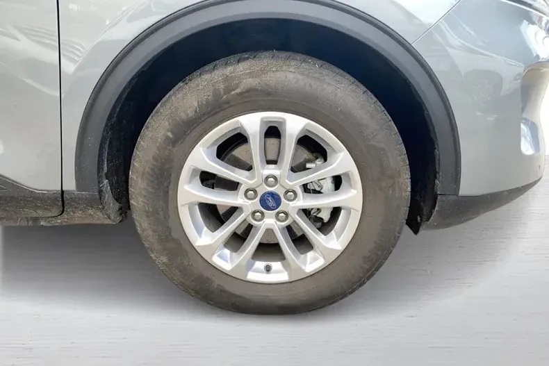 Ford Kuga din 2023 cu 36.759 km - oferta FOR144513 - foto 8