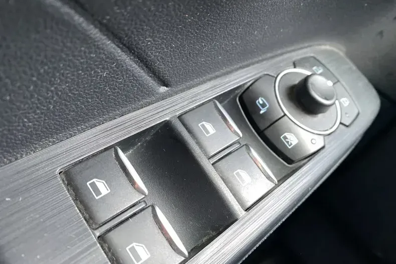 Ford Kuga din 2023 cu 36.759 km - oferta FOR144513 - foto 17