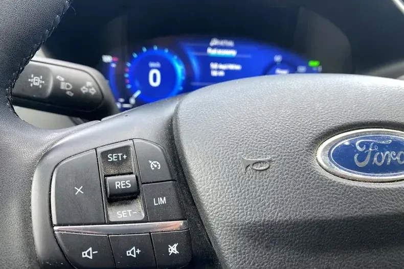 Ford Kuga din 2023 cu 36.759 km - oferta FOR144513 - foto 20