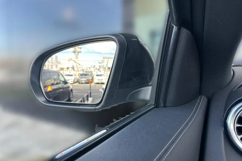 Mercedes-Benz GLA din 2024 cu 8.798 km - oferta MER144515 - foto 15