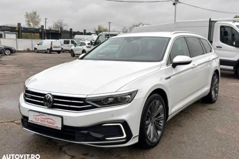 Volkswagen Passat din 2020 cu 106.000 km - oferta VOL144521 - foto 2