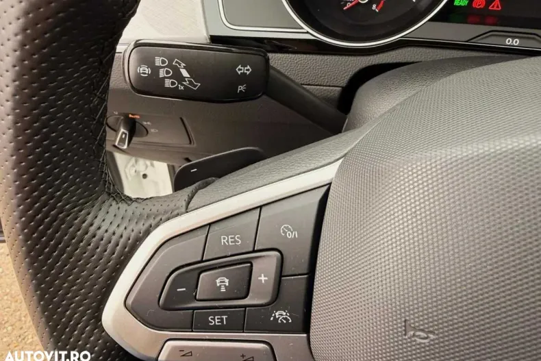 Volkswagen Passat din 2020 cu 106.000 km - oferta VOL144521 - foto 24