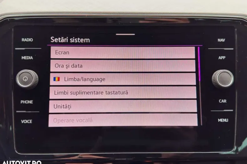 Volkswagen Passat din 2020 cu 106.000 km - oferta VOL144521 - foto 39