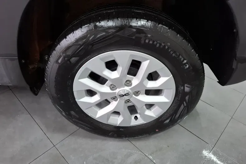 Dacia Duster din 2023 cu 23.475 km - oferta DAC144522 - foto 4