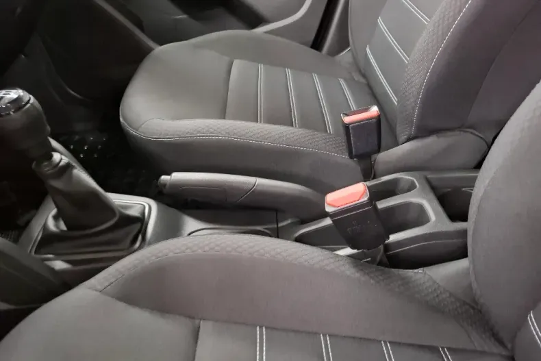 Dacia Duster din 2023 cu 23.475 km - oferta DAC144522 - foto 21