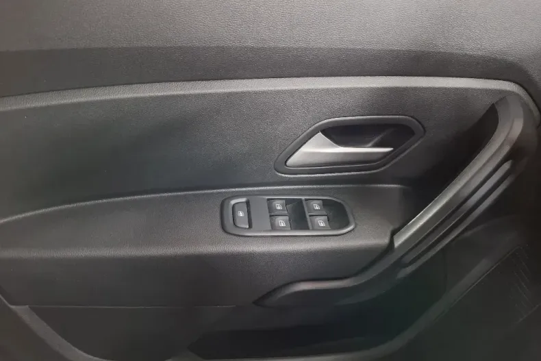 Dacia Duster din 2023 cu 23.475 km - oferta DAC144522 - foto 22