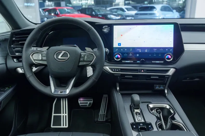 Lexus Seria RX din 2024 cu 9.450 km - oferta LEX144531 - foto 23