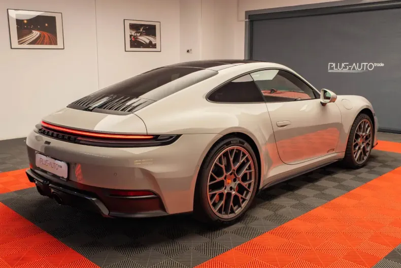 Porsche 911 din 2025 cu 11.000 km - oferta POR144532 - foto 4