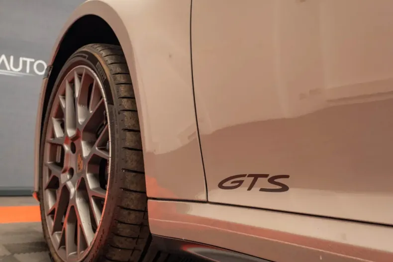 Porsche 911 din 2025 cu 11.000 km - oferta POR144532 - foto 17