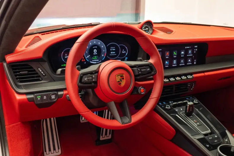 Porsche 911 din 2025 cu 11.000 km - oferta POR144532 - foto 21