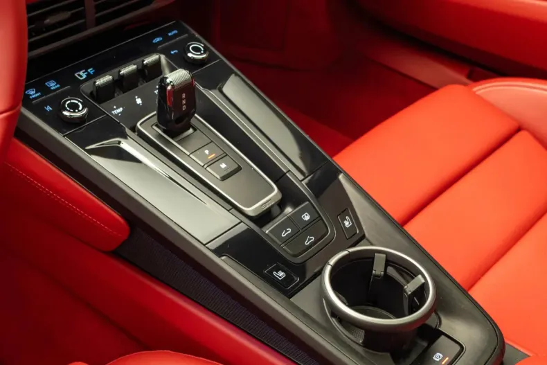 Porsche 911 din 2025 cu 11.000 km - oferta POR144532 - foto 26