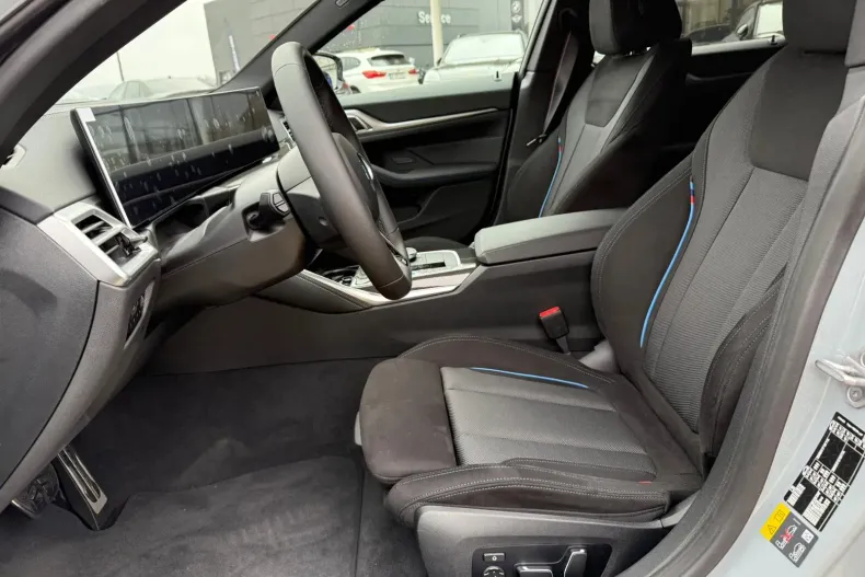 BMW i4 din 2025 cu 12.000 km - oferta BMW144536 - foto 11