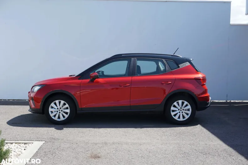 Seat Arona din 2025 cu 5.000 km - oferta SEA144541 - foto 2
