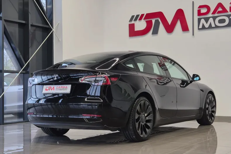 Tesla Model 3 din 2021 cu 84.500 km - oferta TES144543 - foto 4