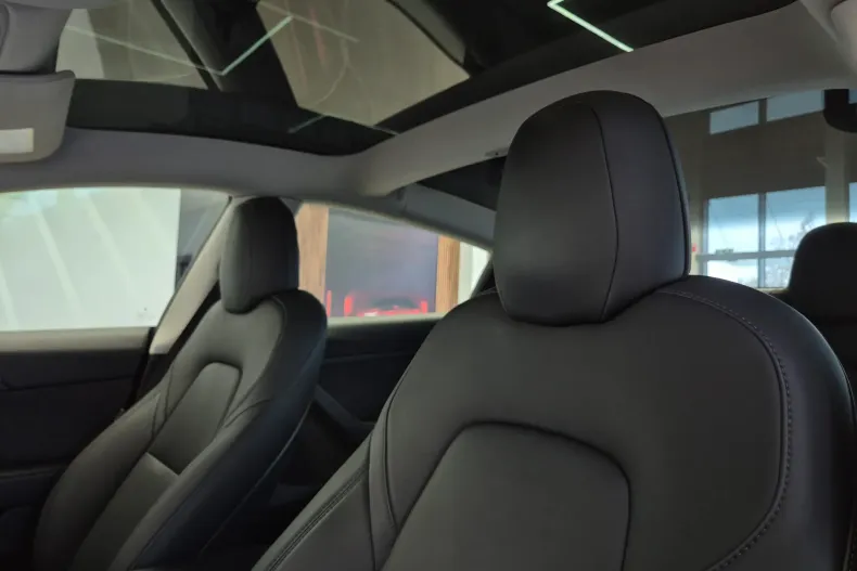 Tesla Model 3 din 2021 cu 84.500 km - oferta TES144543 - foto 20