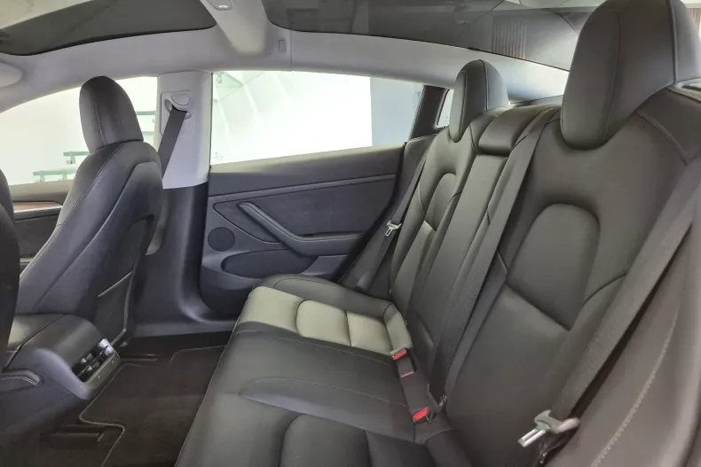 Tesla Model 3 din 2021 cu 44.500 km - oferta TES144544 - foto 11