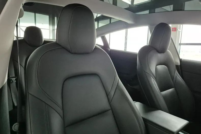 Tesla Model 3 din 2021 cu 44.500 km - oferta TES144544 - foto 13