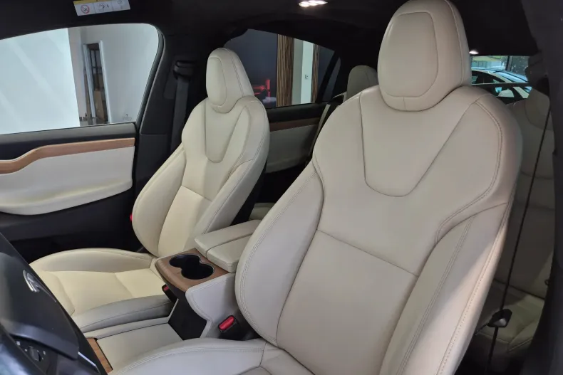 Tesla Model X din 2020 cu 48.900 km - oferta TES144547 - foto 23