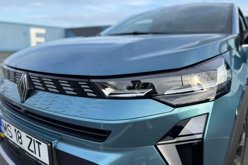 Renault Symbioz din 2024 cu 2.888 km - oferta REN144548 - foto 7