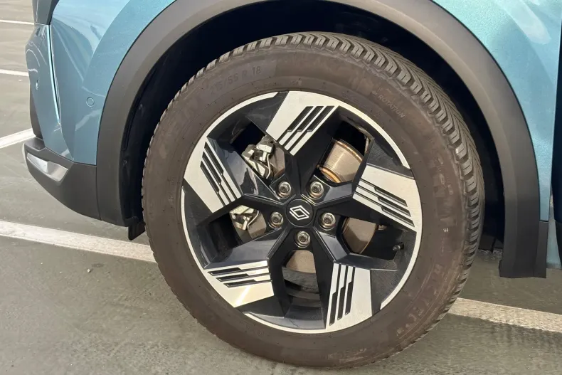 Renault Symbioz din 2024 cu 2.888 km - oferta REN144548 - foto 8