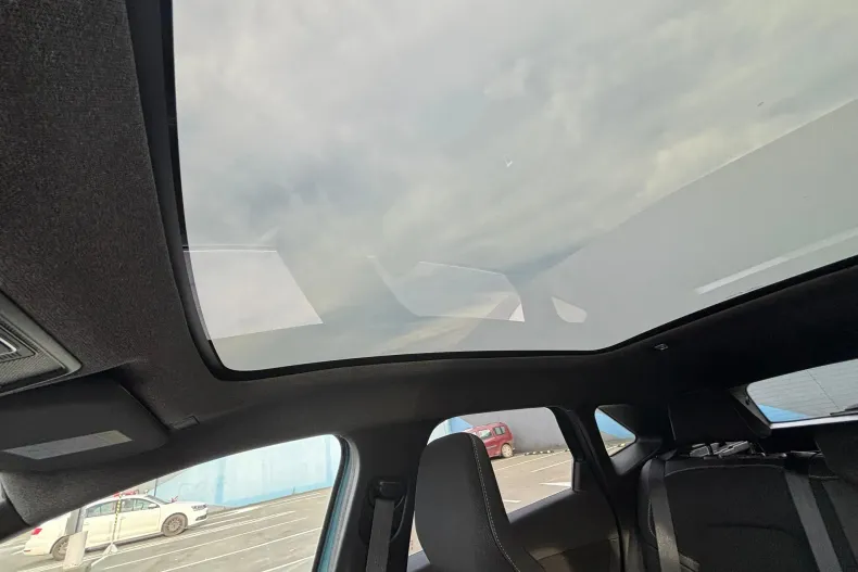 Renault Symbioz din 2024 cu 2.888 km - oferta REN144548 - foto 9