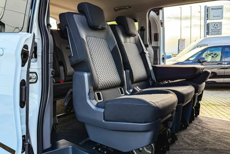 Volkswagen Caravelle din 2025 cu 3 km - oferta VOL144549 - foto 16