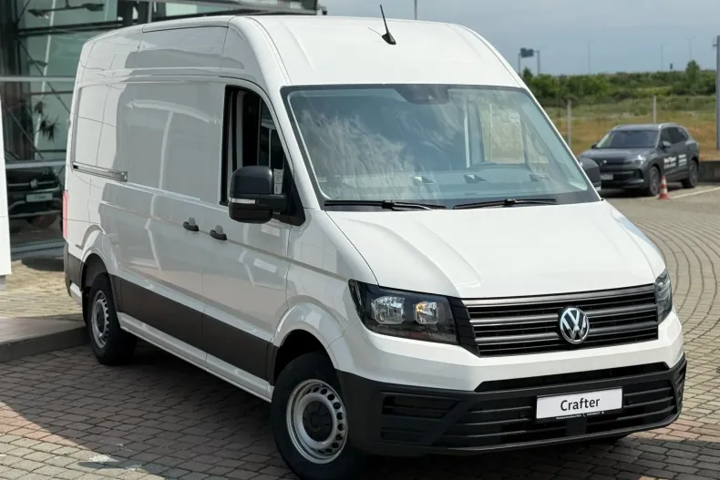 Volkswagen Crafter din 2024 cu 3 km - oferta VOL144557 - foto 3