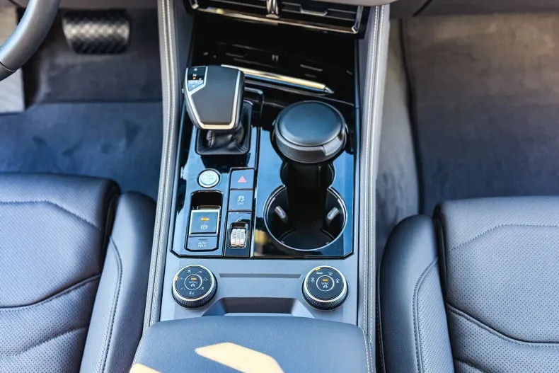 Volkswagen Touareg din 2025 cu 1 km - oferta VOL144558 - foto 18