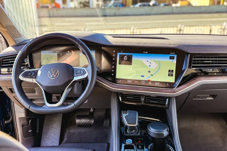 Volkswagen Touareg din 2025 cu 1 km - oferta VOL144558 - foto 20