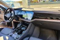 Volkswagen Touareg din 2025 cu 1 km - oferta VOL144558 - foto 22