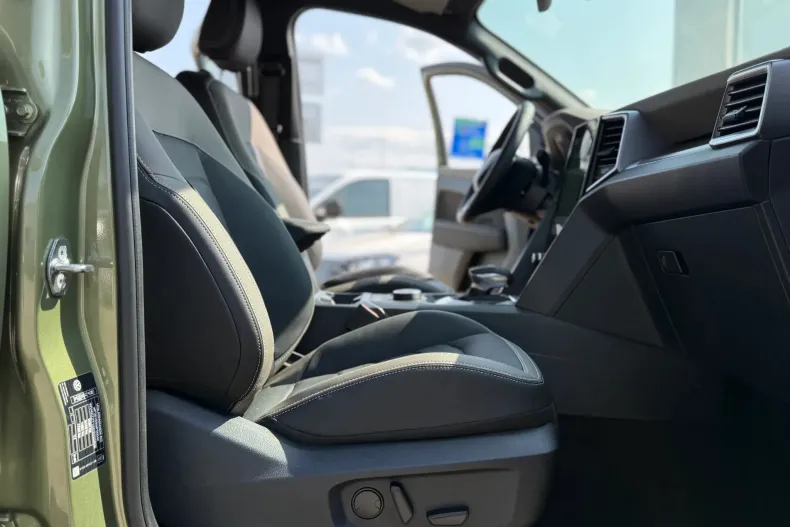 Volkswagen Amarok din 2025 cu 3 km - oferta VOL144559 - foto 29