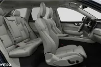 Volvo XC60 din 2025 cu 9 km - oferta VOL144560 - foto 9