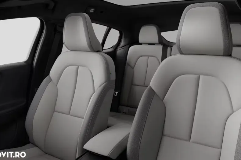 Volvo C40 din 2025 cu 9 km - oferta VOL144563 - foto 8