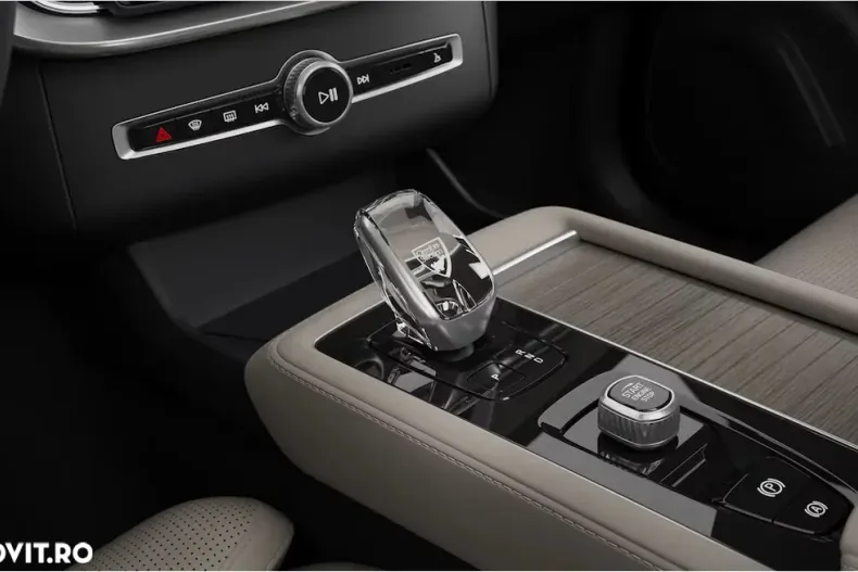 Volvo XC90 din 2025 cu 9 km - oferta VOL144566 - foto 11