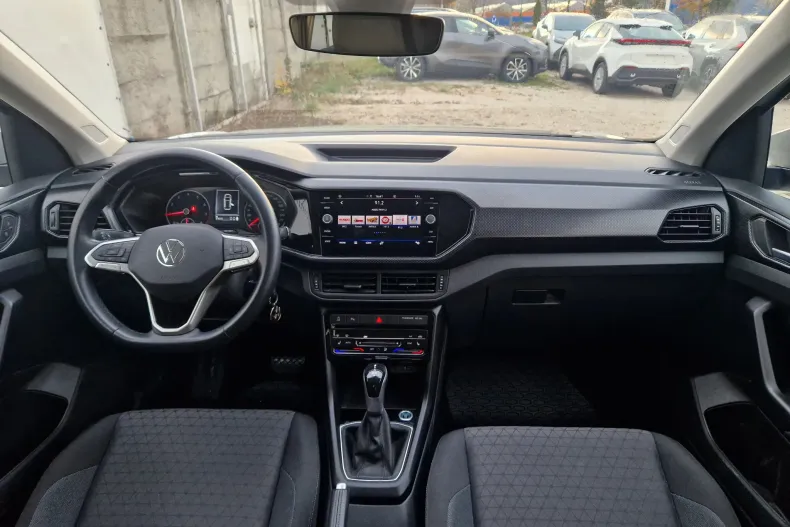Volkswagen T-Cross din 2021 cu 31.615 km - oferta VOL144574 - foto 18