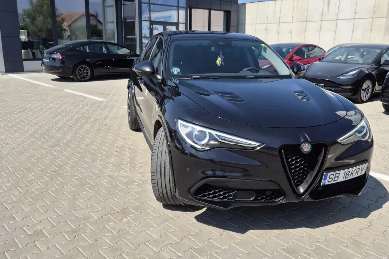 Alfa Romeo Stelvio din 2019 cu 123.716 km - oferta ALF144575 - foto 4