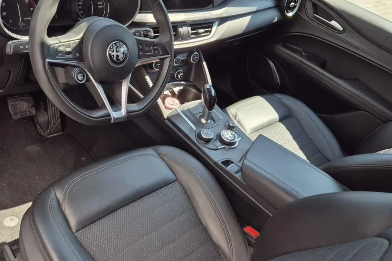 Alfa Romeo Stelvio din 2019 cu 123.716 km - oferta ALF144575 - foto 6