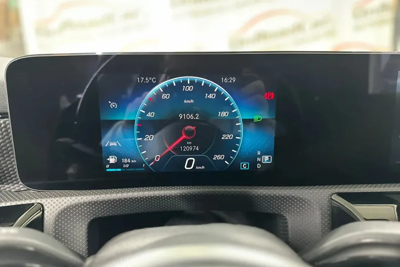 Mercedes-Benz A din 2021 cu 120.974 km - oferta MER144576 - foto 8